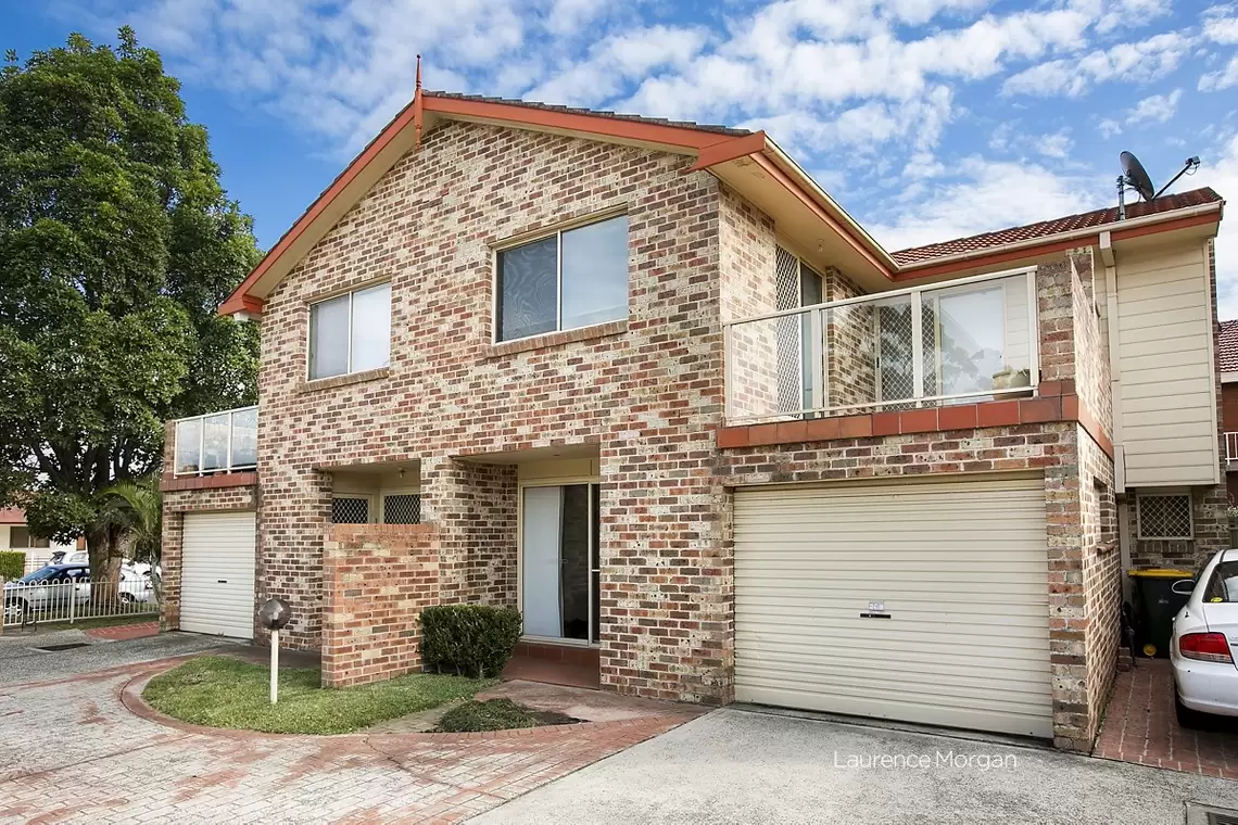 2/58 Elliotts Road, Fairy Meadow Sold by Laurence Morgan Real Estate - image 1