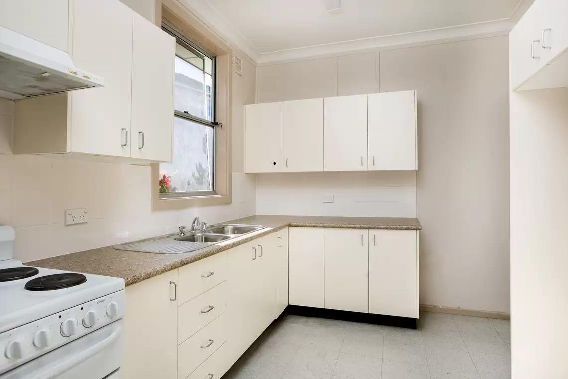 51 Westmacott Parade, Bulli Sold by Laurence Morgan Real Estate - image 7