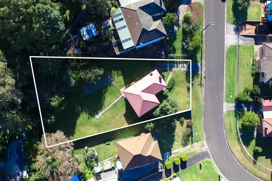 51 Westmacott Parade, Bulli Sold by Laurence Morgan Real Estate - image 2