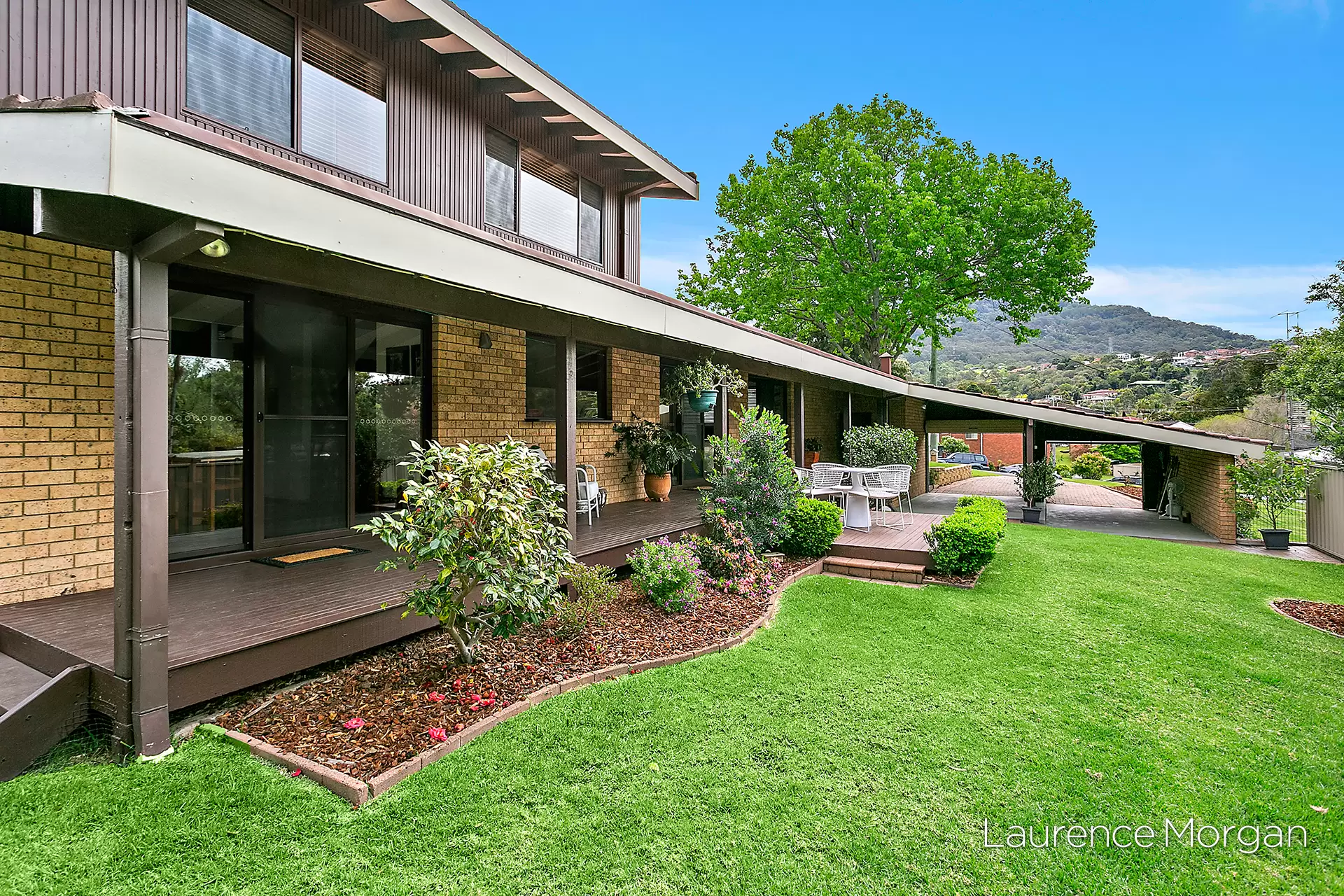 15 Susan Place, Farmborough Heights Sold by Laurence Morgan Real Estate - image 2