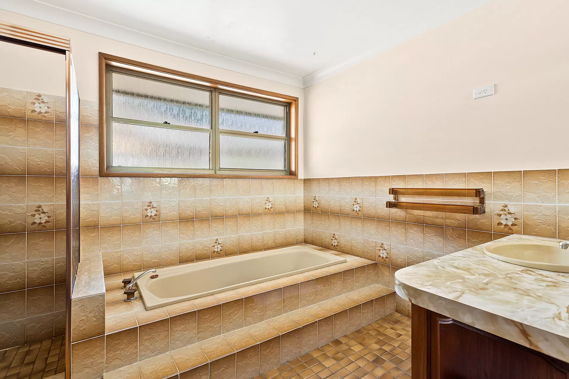 9 Springfield Avenue, Figtree Sold by Laurence Morgan Real Estate - image 6