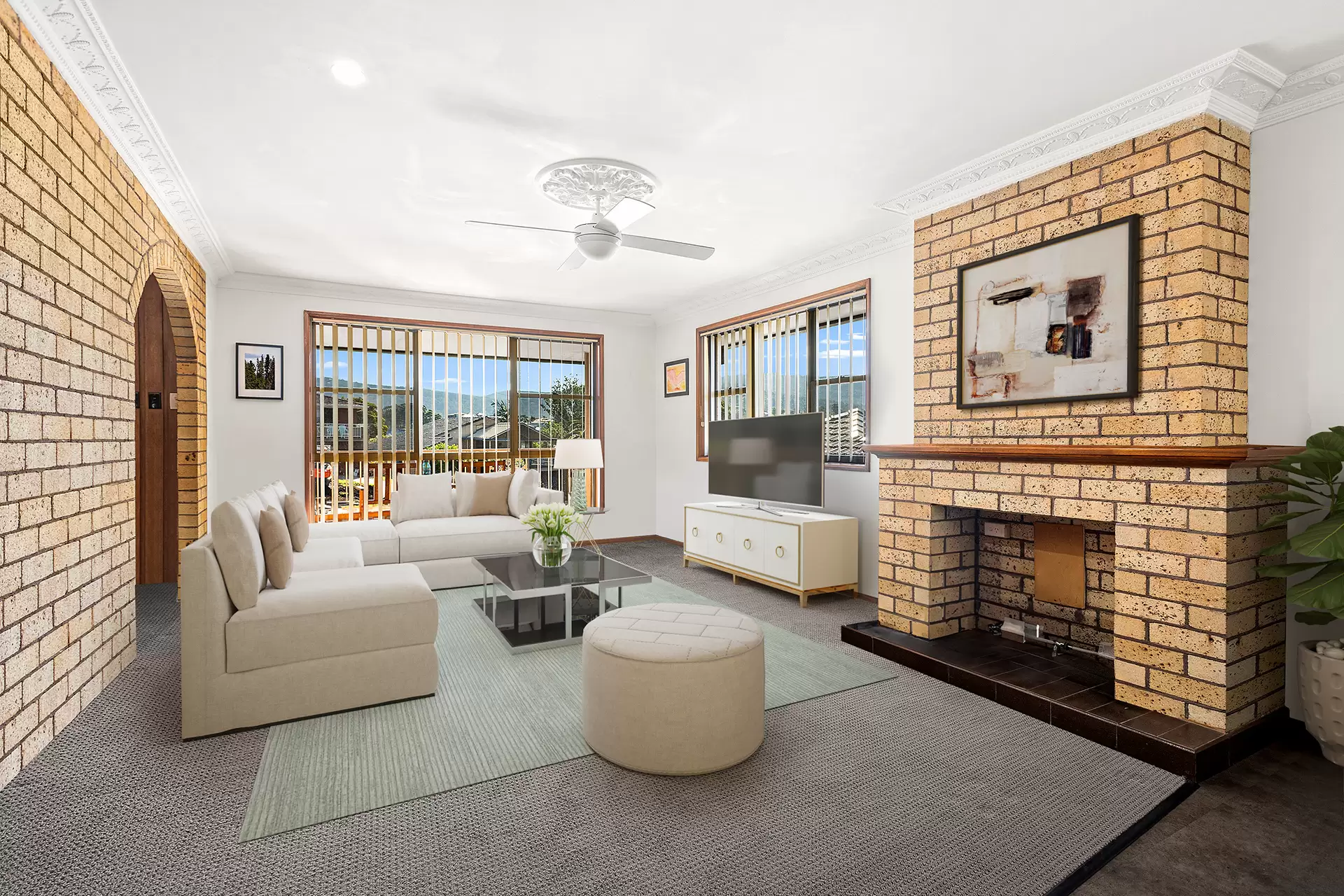 9 Springfield Avenue, Figtree Sold by Laurence Morgan Real Estate - image 2