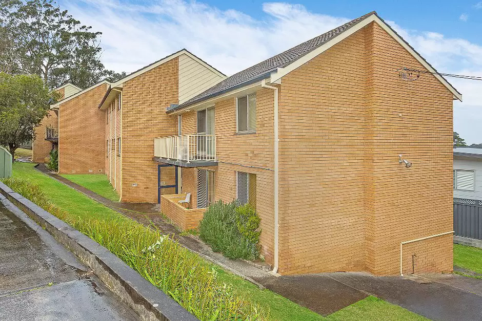 8/47 Thompson Street, Woonona Sold by Laurence Morgan Real Estate - image 1