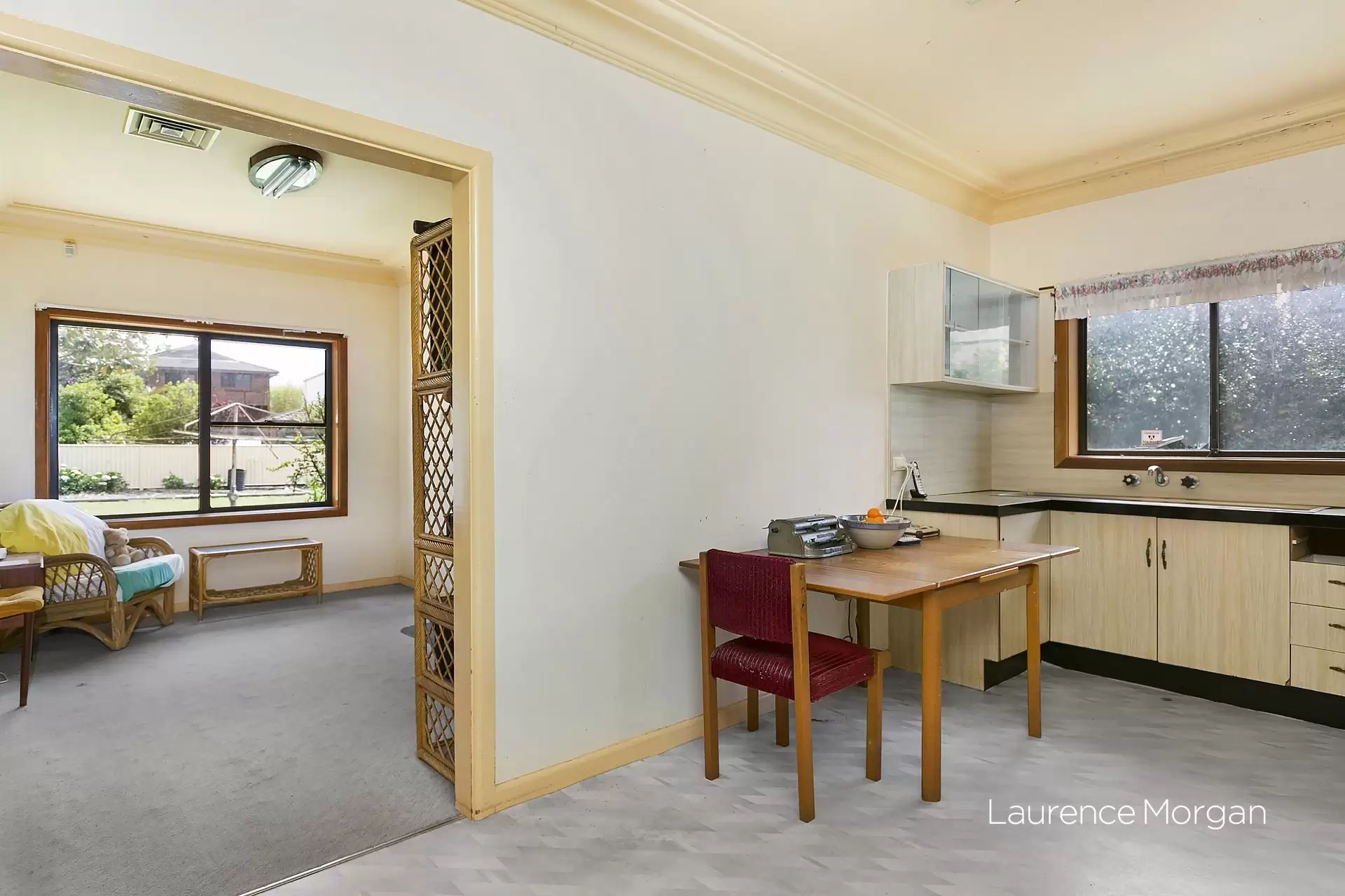 20 Ocean Avenue, Woonona Sold by Laurence Morgan Real Estate - image 3