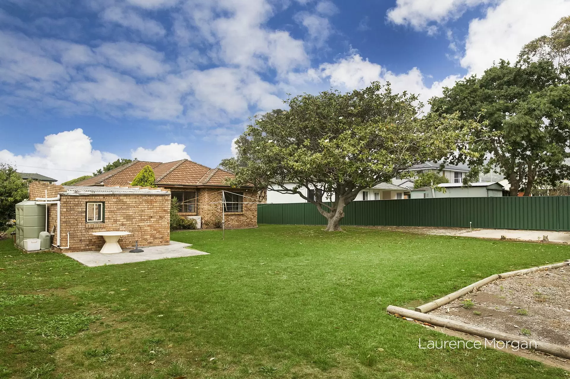 20 Ocean Avenue, Woonona Sold by Laurence Morgan Real Estate - image 2