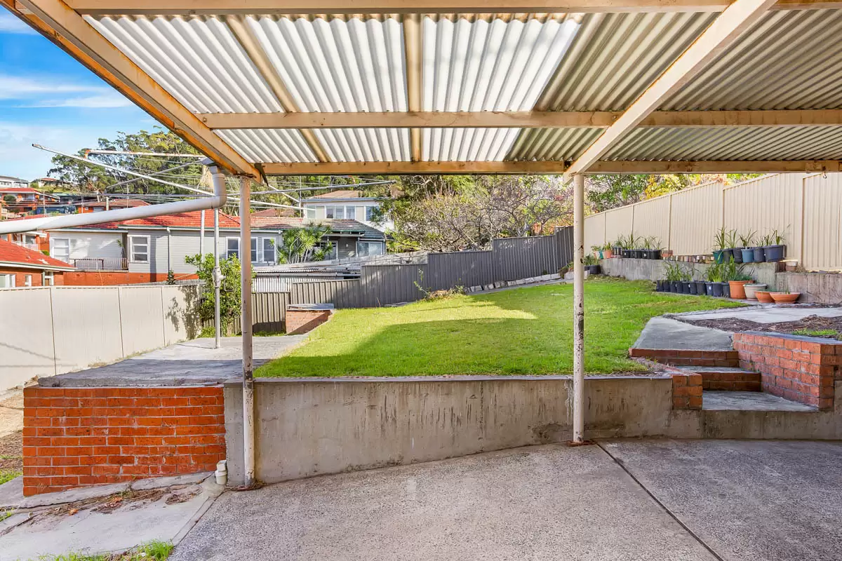 66 McKenzie Avenue, Wollongong Sold by Laurence Morgan Real Estate - image 7