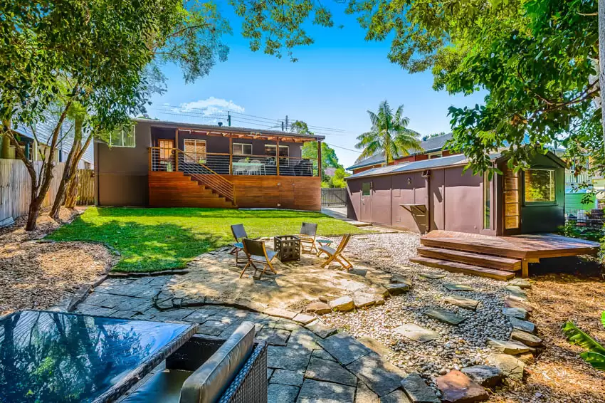 63 George Avenue, Bulli Sold by Laurence Morgan Real Estate - image 2