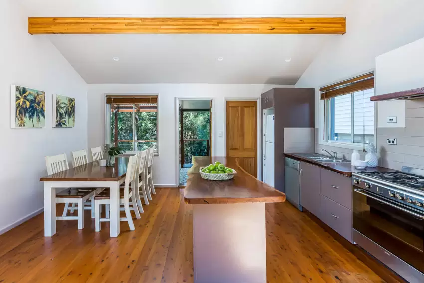 63 George Avenue, Bulli Sold by Laurence Morgan Real Estate - image 4