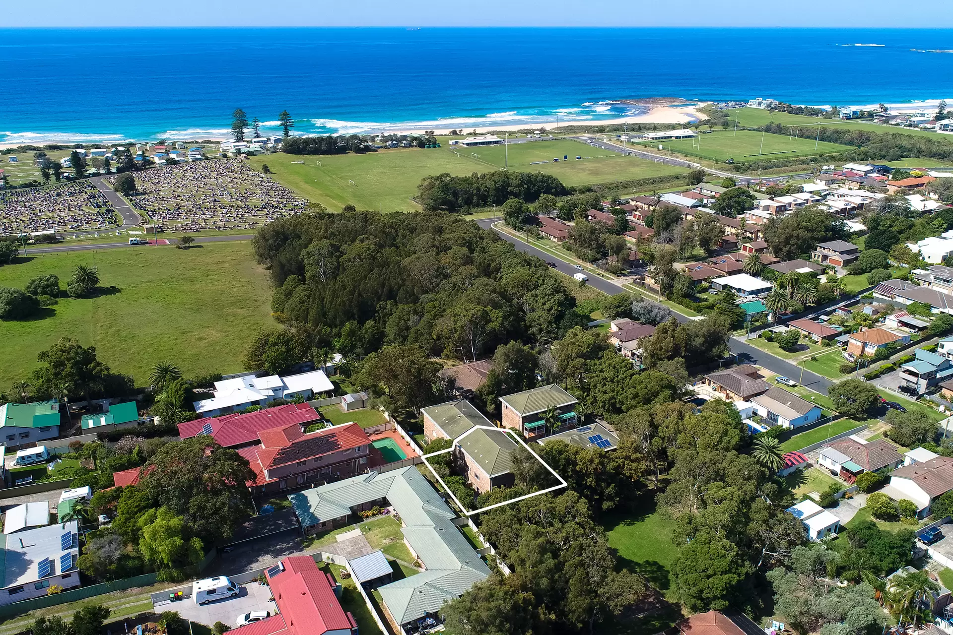 1/26 Lawrence Street, Woonona Sold by Laurence Morgan Real Estate - image 2