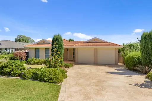 16 Caley Street, Bowral Sold by Laurence Morgan Real Estate
