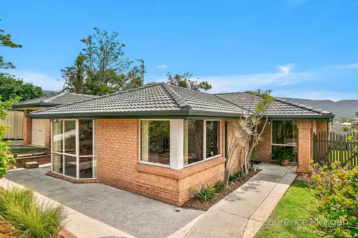 4 Throsby Avenue, Horsley Sold by Laurence Morgan Real Estate