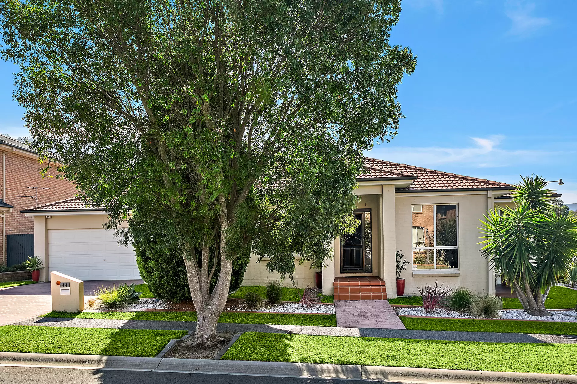 44 Forestview Way, Woonona Sold by Laurence Morgan Real Estate - image 1