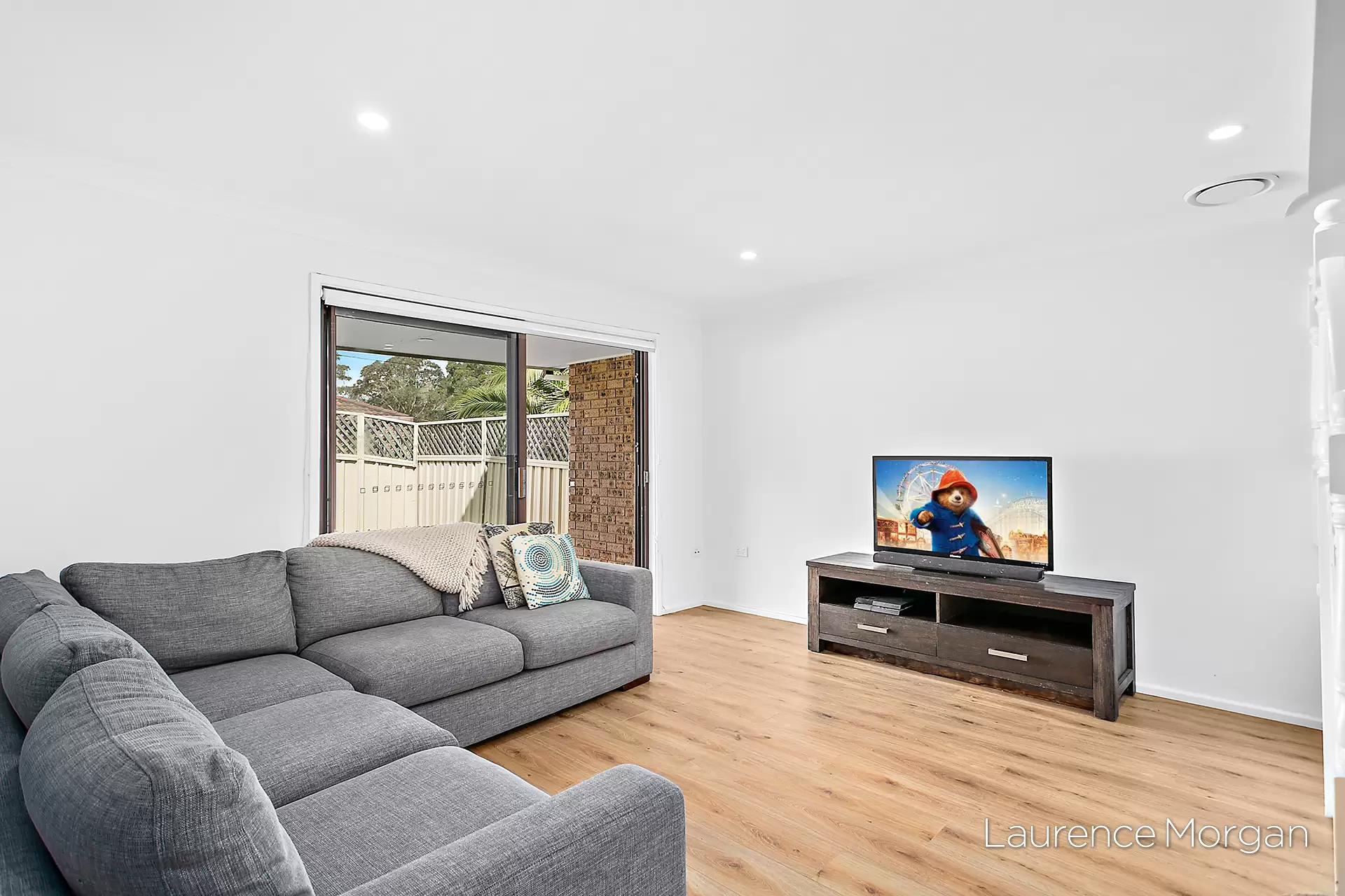 1/27 Nicholson Road, Woonona Sold by Laurence Morgan Real Estate - image 3