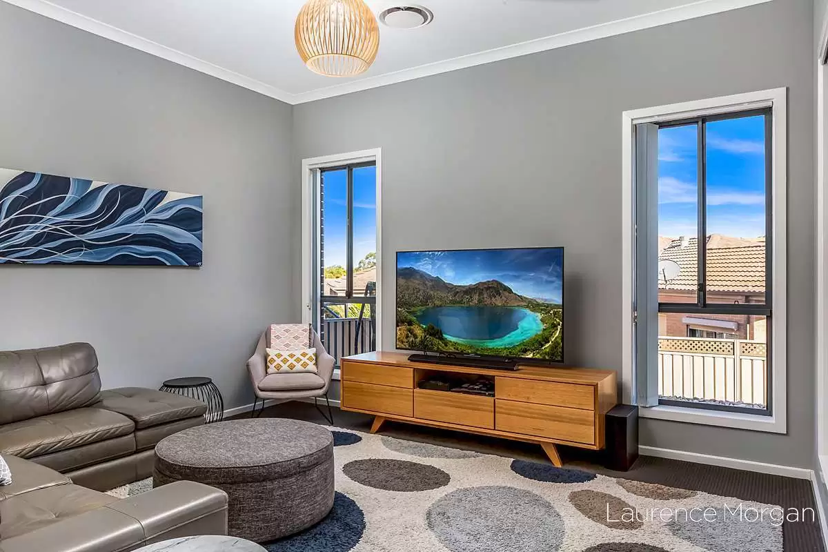 6 Brooks Terrace, Kanahooka Sold by Laurence Morgan Real Estate - image 7