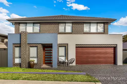 6 Brooks Terrace, Kanahooka Sold by Laurence Morgan Real Estate