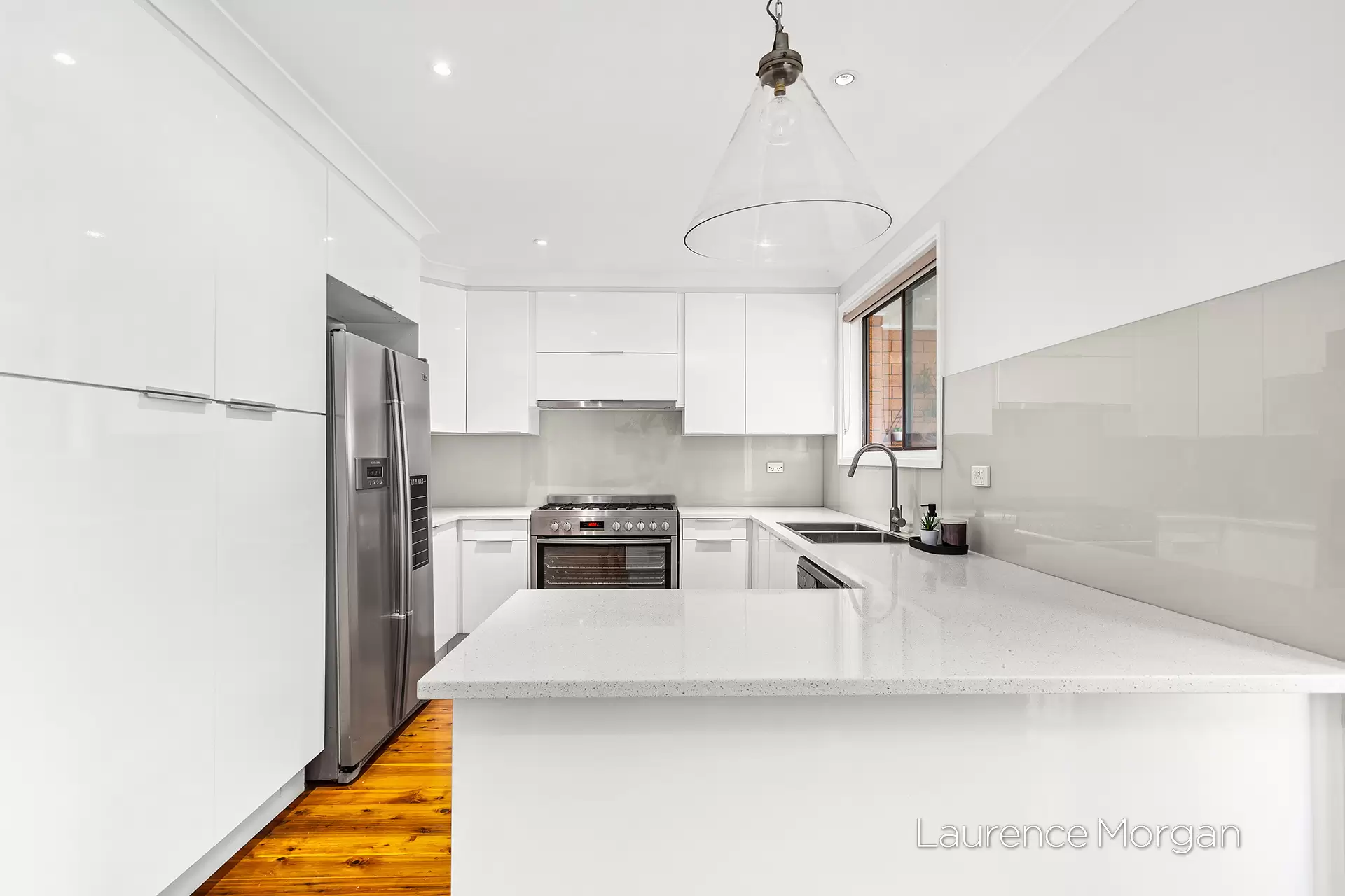 5 Fir Crescent, Albion Park Rail Sold by Laurence Morgan Real Estate - image 3