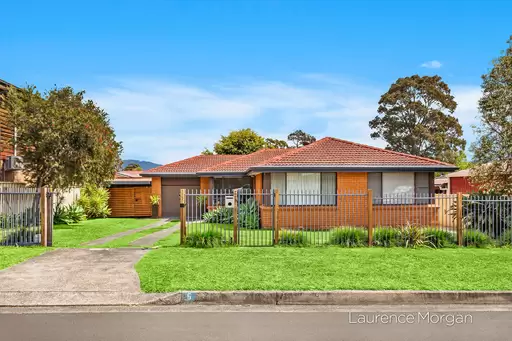 5 Fir Crescent, Albion Park Rail Sold by Laurence Morgan Real Estate