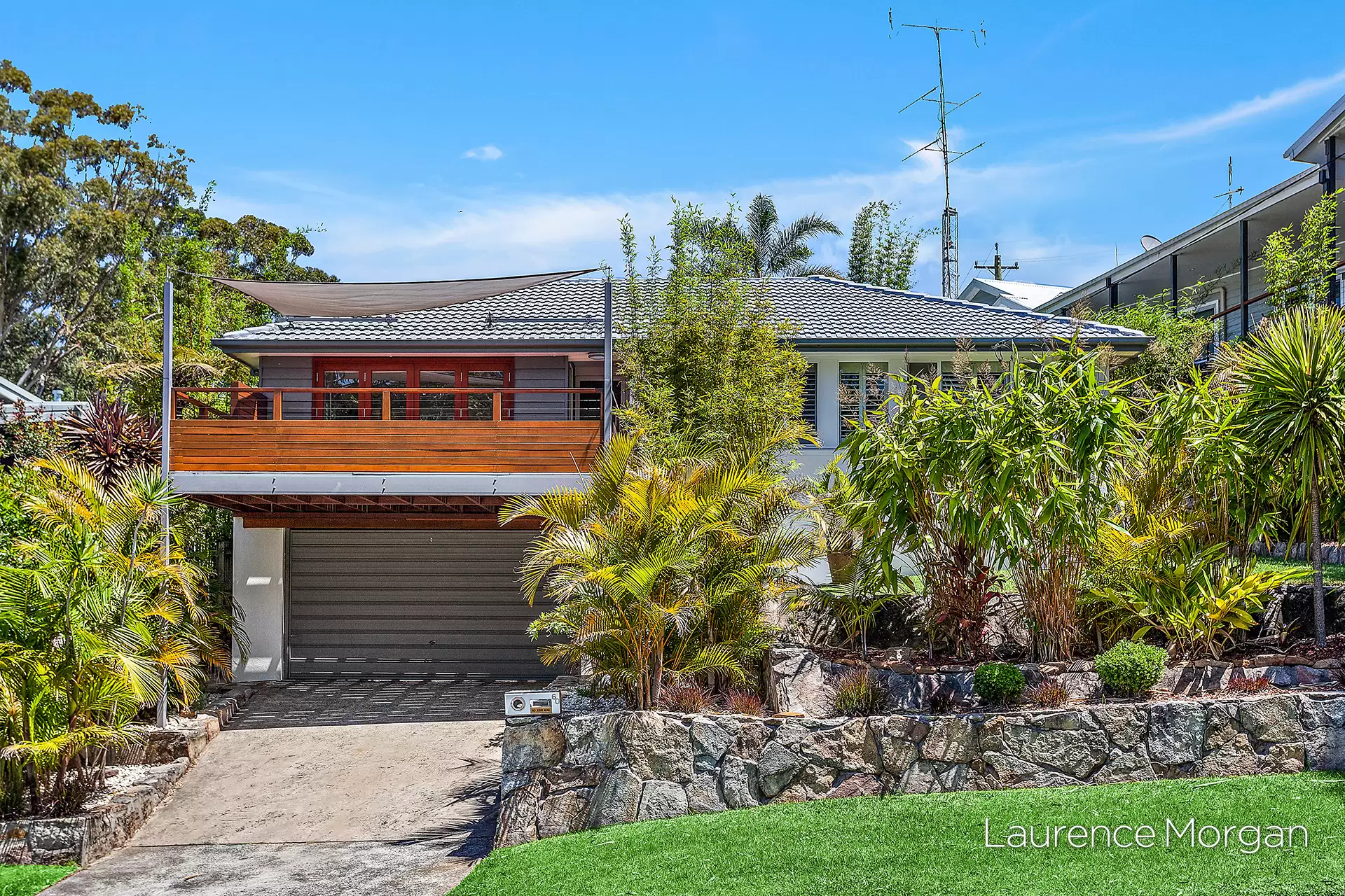 60 Stephen Drive, Woonona Sold by Laurence Morgan Real Estate - image 1