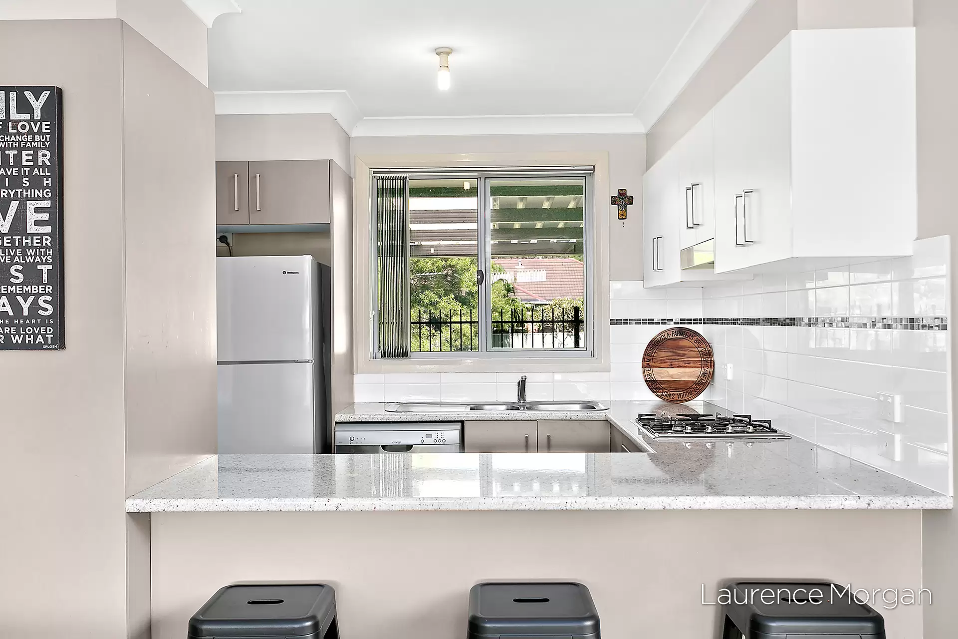 27 Flame Tree Circuit, Woonona Sold by Laurence Morgan Real Estate - image 3