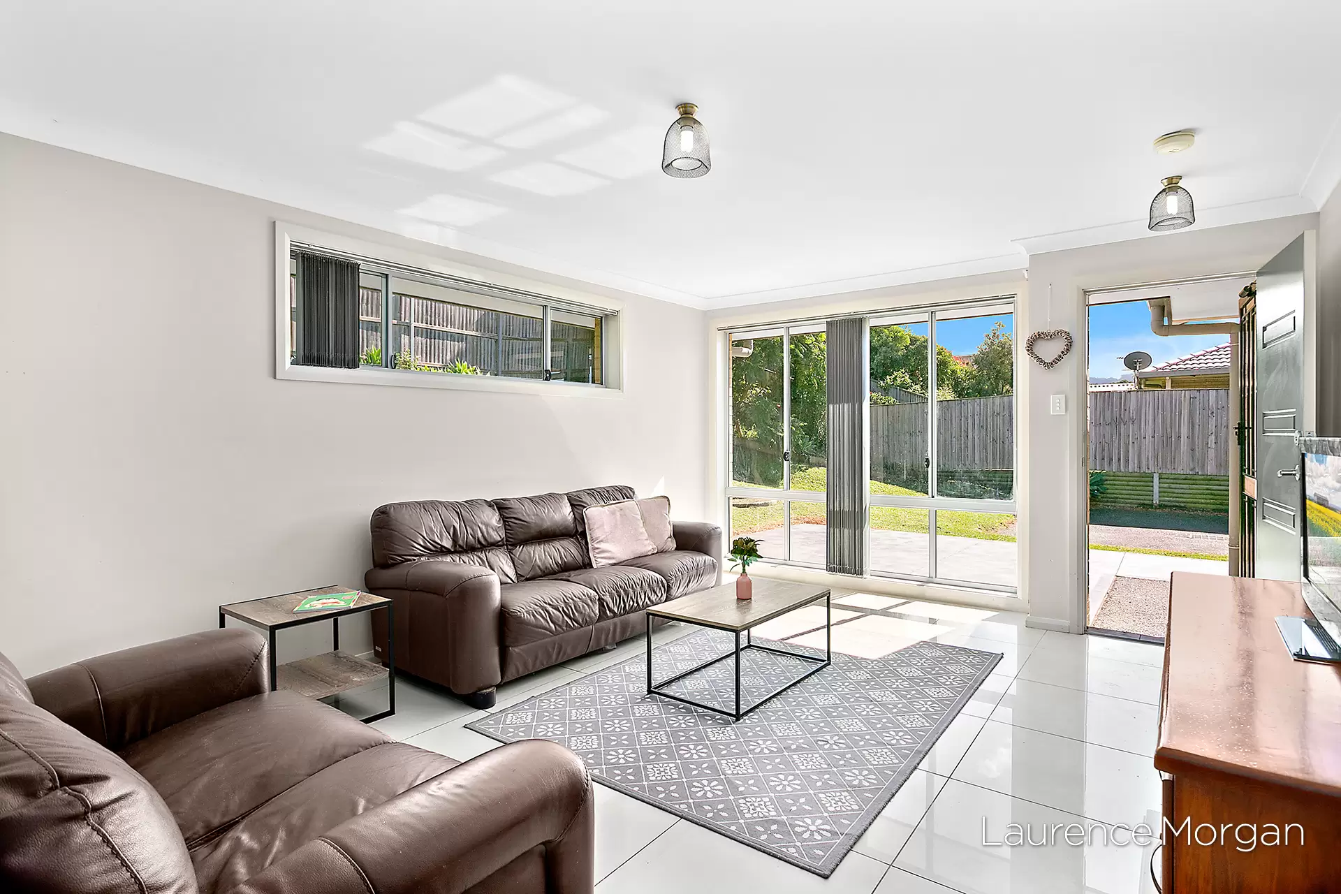27 Flame Tree Circuit, Woonona Sold by Laurence Morgan Real Estate - image 4