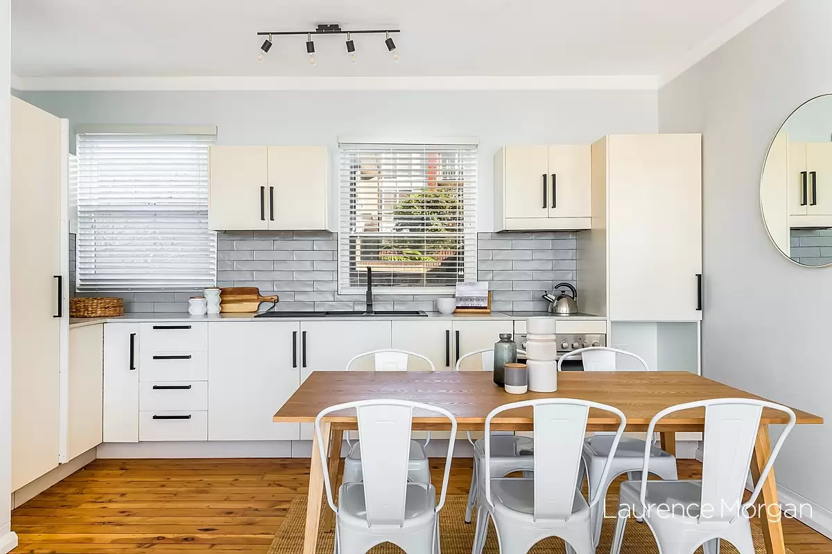2/57 Smith Street, Wollongong Sold by Laurence Morgan Real Estate - image 3