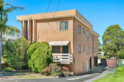 3/4 Gray Street, Woonona Sold by Laurence Morgan Real Estate