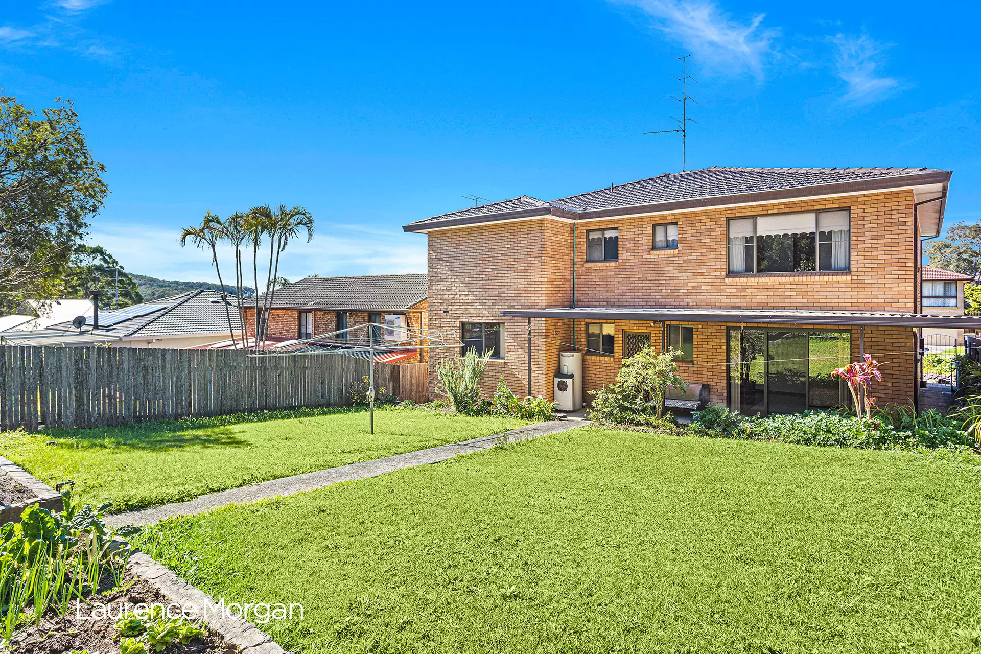 10 Jolliffe Street, Balgownie Sold by Laurence Morgan Real Estate - image 2