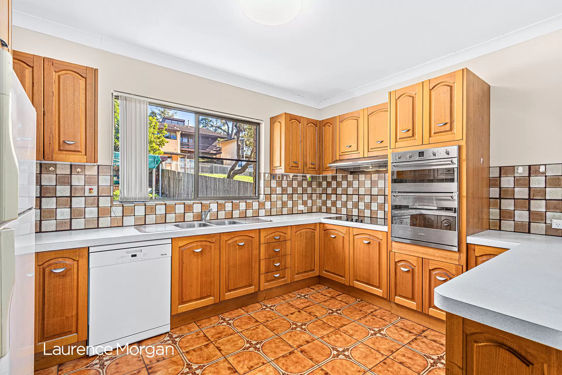 10 Jolliffe Street, Balgownie Sold by Laurence Morgan Real Estate - image 6