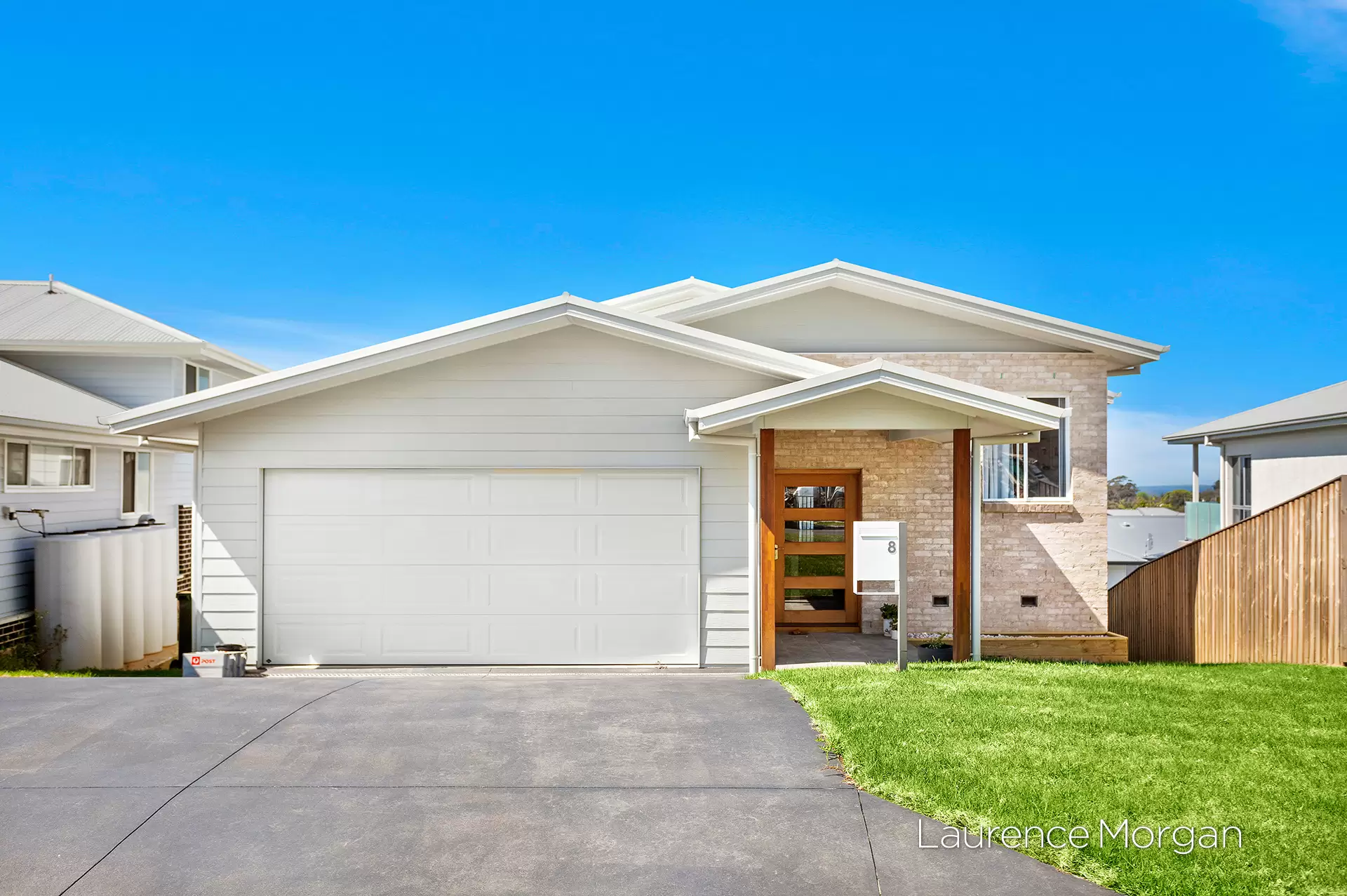 8 Thorn Parade, Bulli Sold by Laurence Morgan Real Estate - image 1