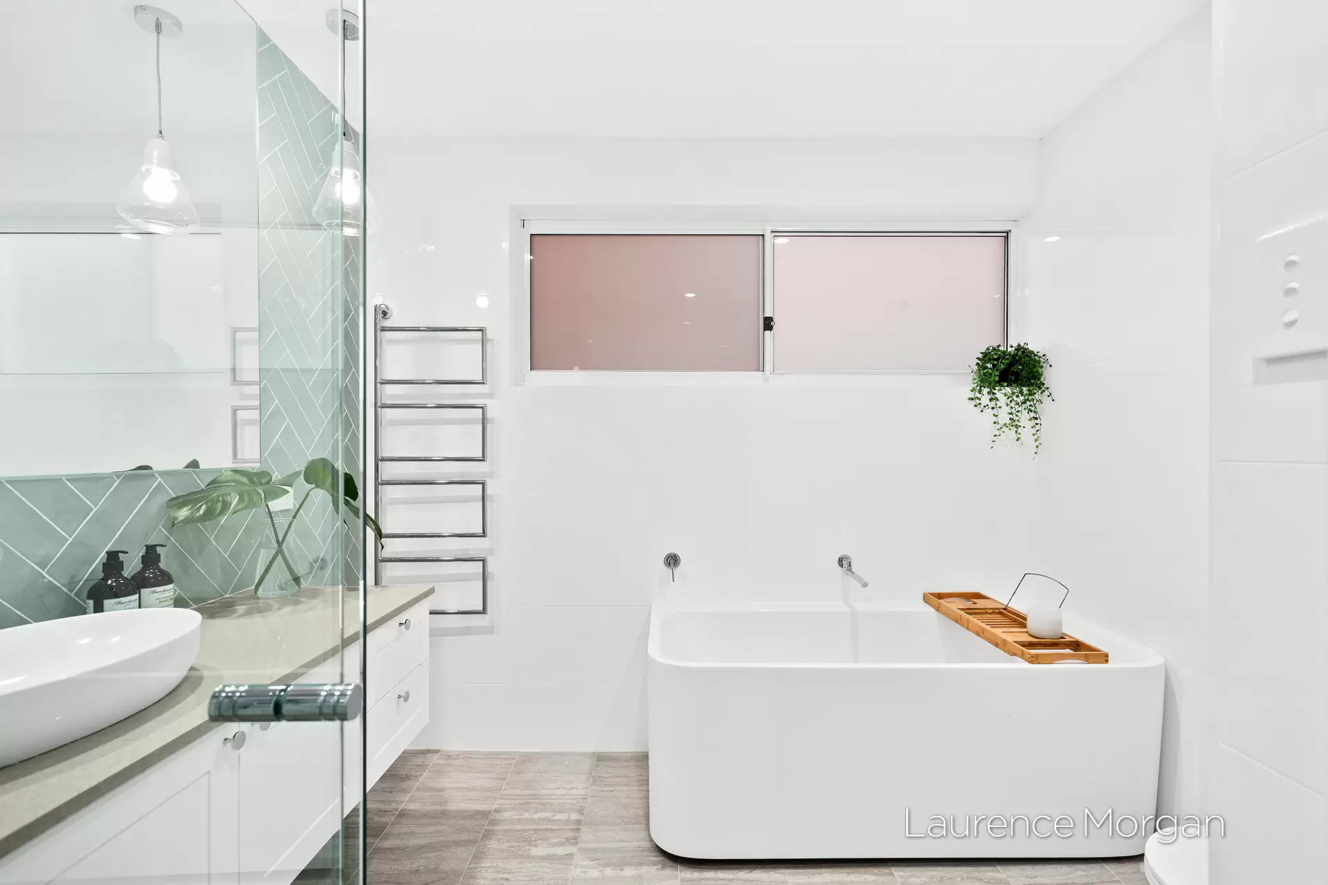 43 Robinsville Crescent, Thirroul Sold by Laurence Morgan Real Estate - image 9