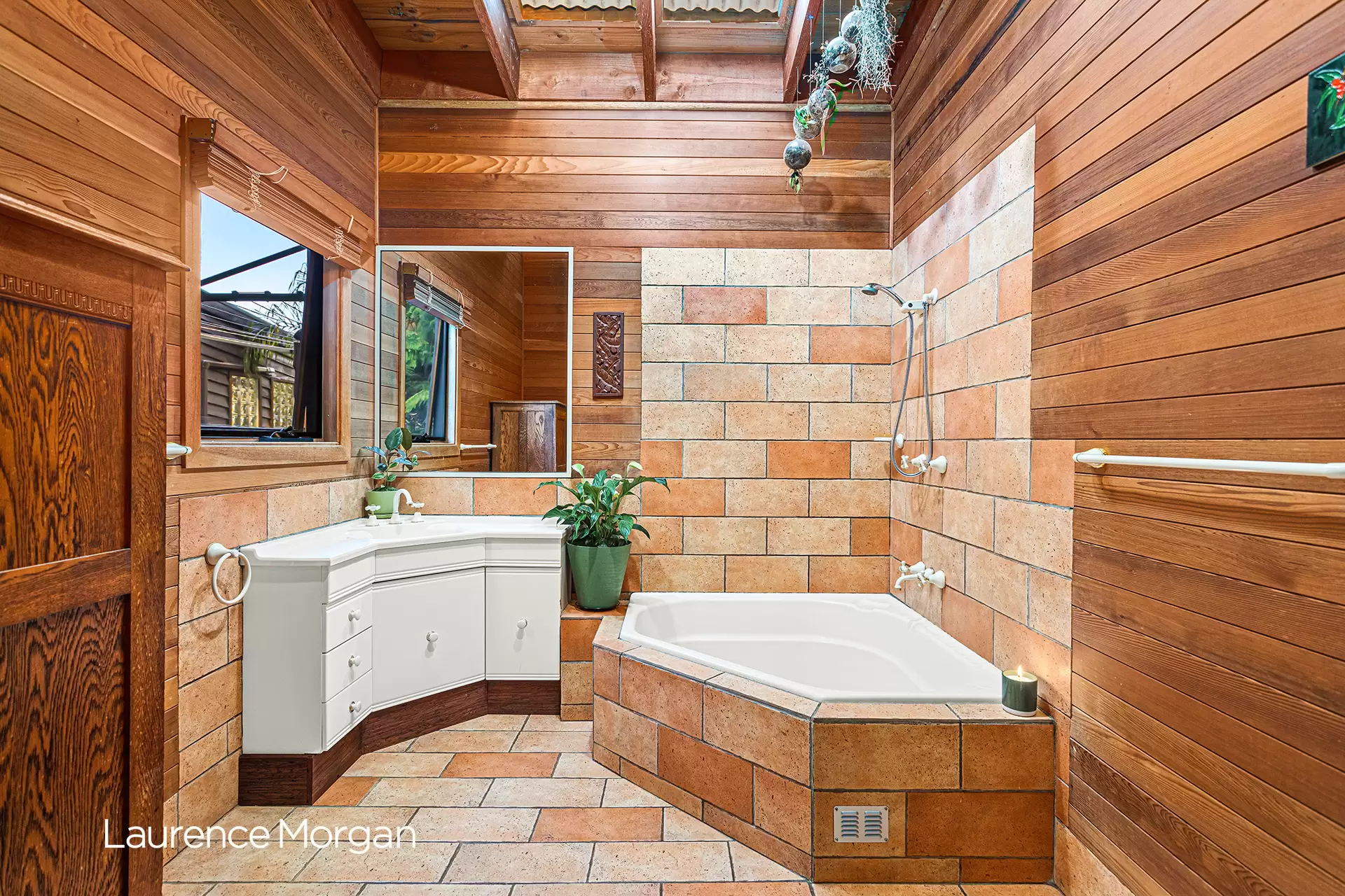12 Alanson Avenue, Bulli Sold by Laurence Morgan Real Estate - image 6