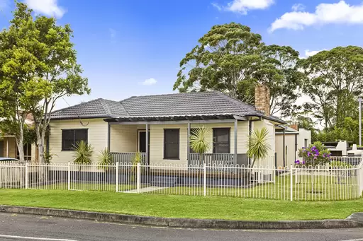 1 Buckland Street, Fernhill Sold by Laurence Morgan Real Estate