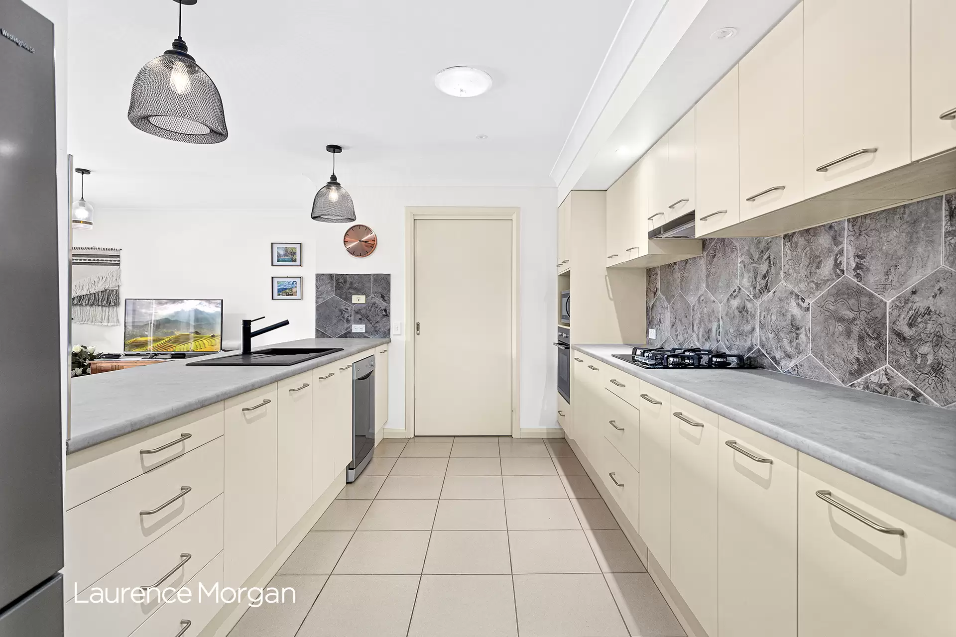 2 Gayantay Way, Woonona Sold by Laurence Morgan Real Estate - image 2