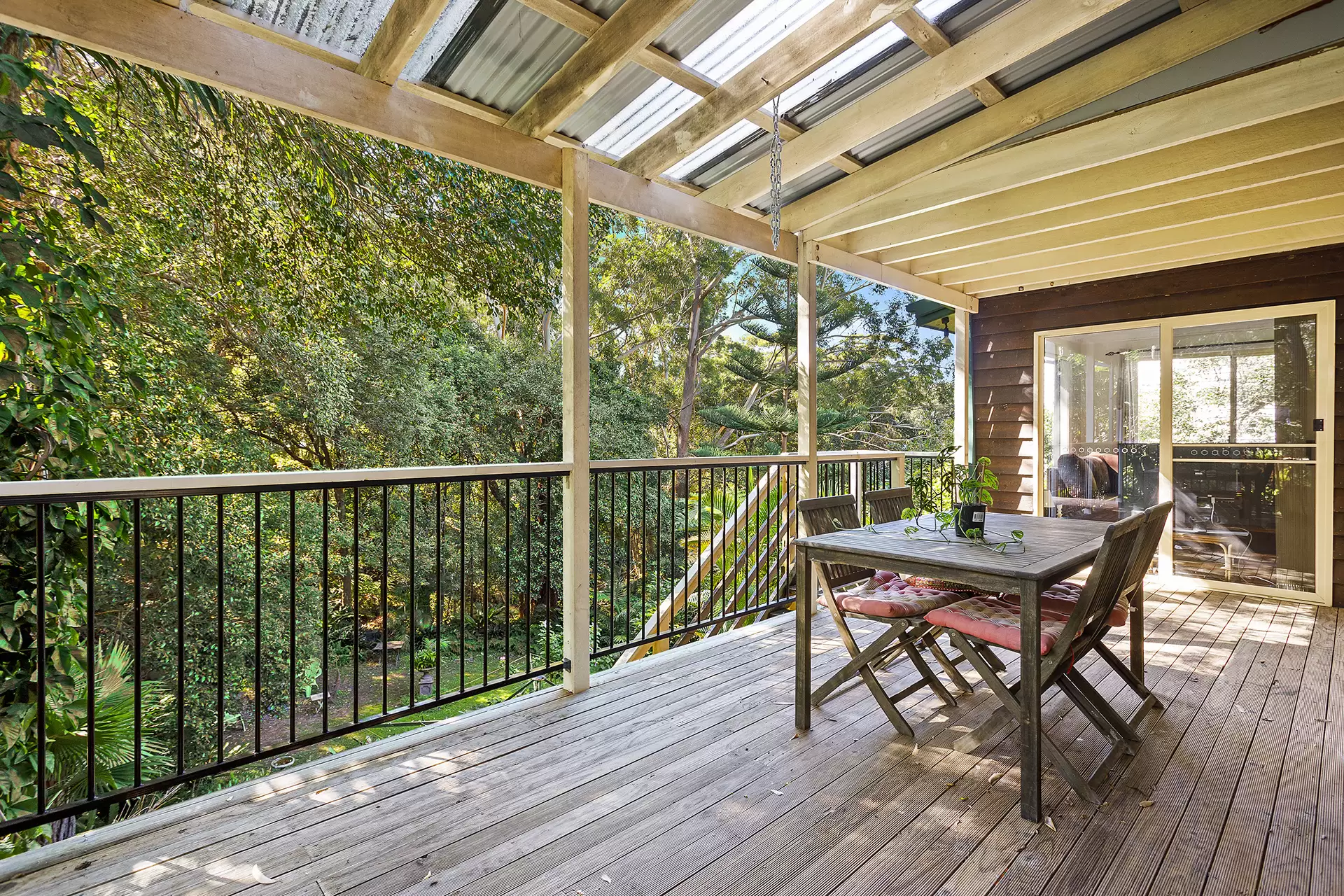 5 Sandhurst Street, Bulli Sold by Laurence Morgan Real Estate - image 4