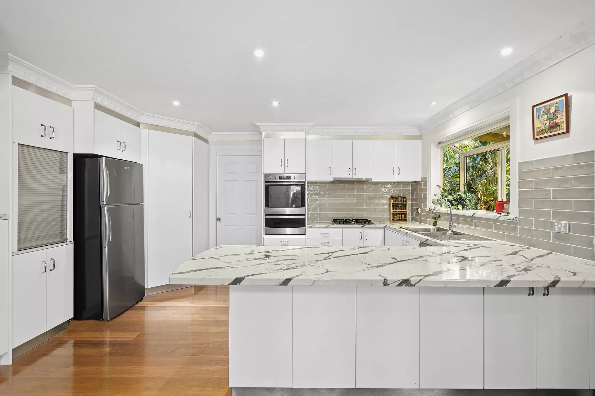 5 Sandhurst Street, Bulli Sold by Laurence Morgan Real Estate - image 2