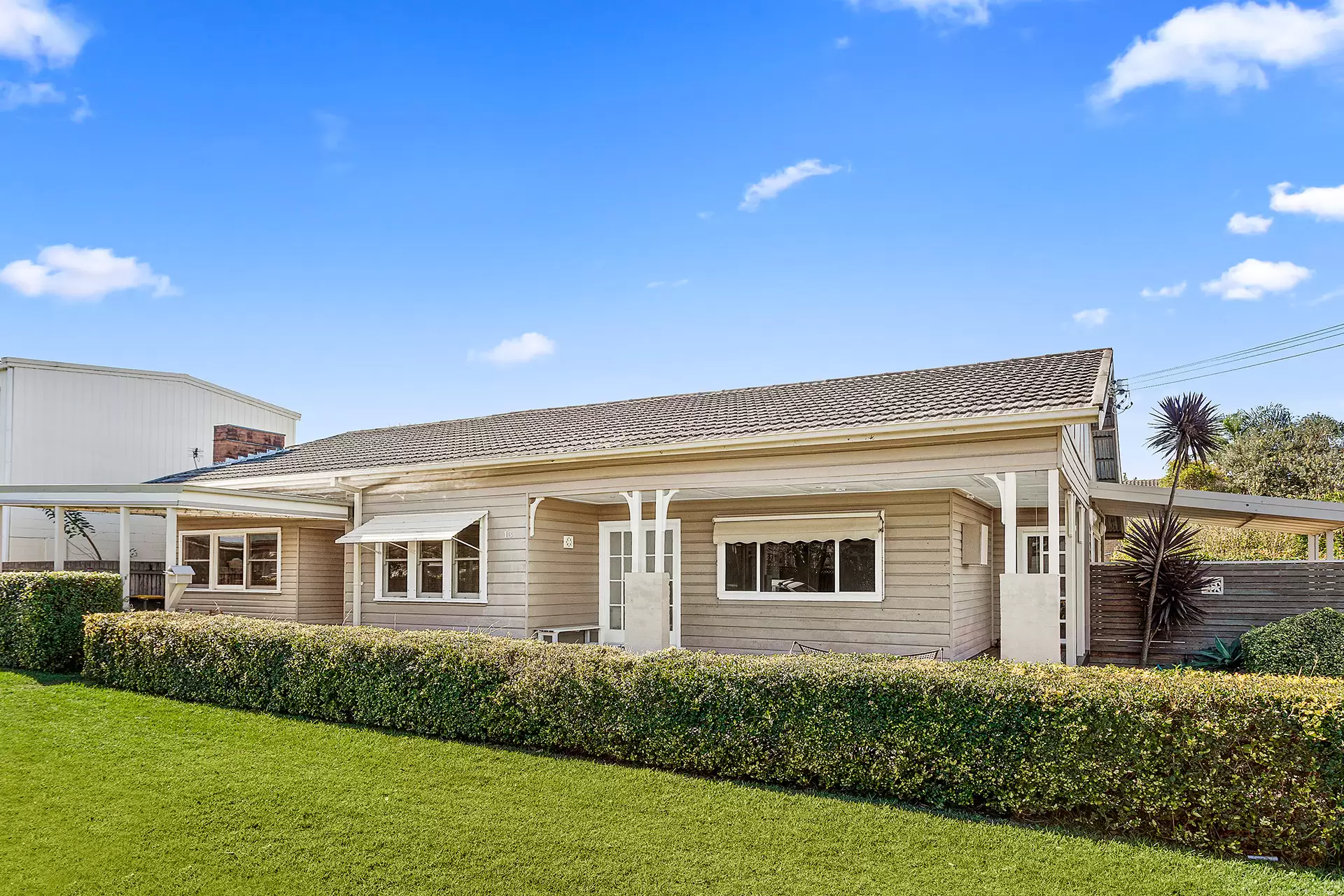 13 Arthur Street, Thirroul Sold by Laurence Morgan Real Estate - image 1