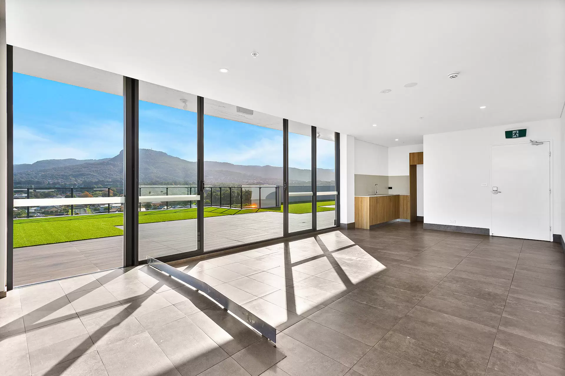 36/24 Flinders Street, Wollongong Sold by Laurence Morgan Real Estate - image 12