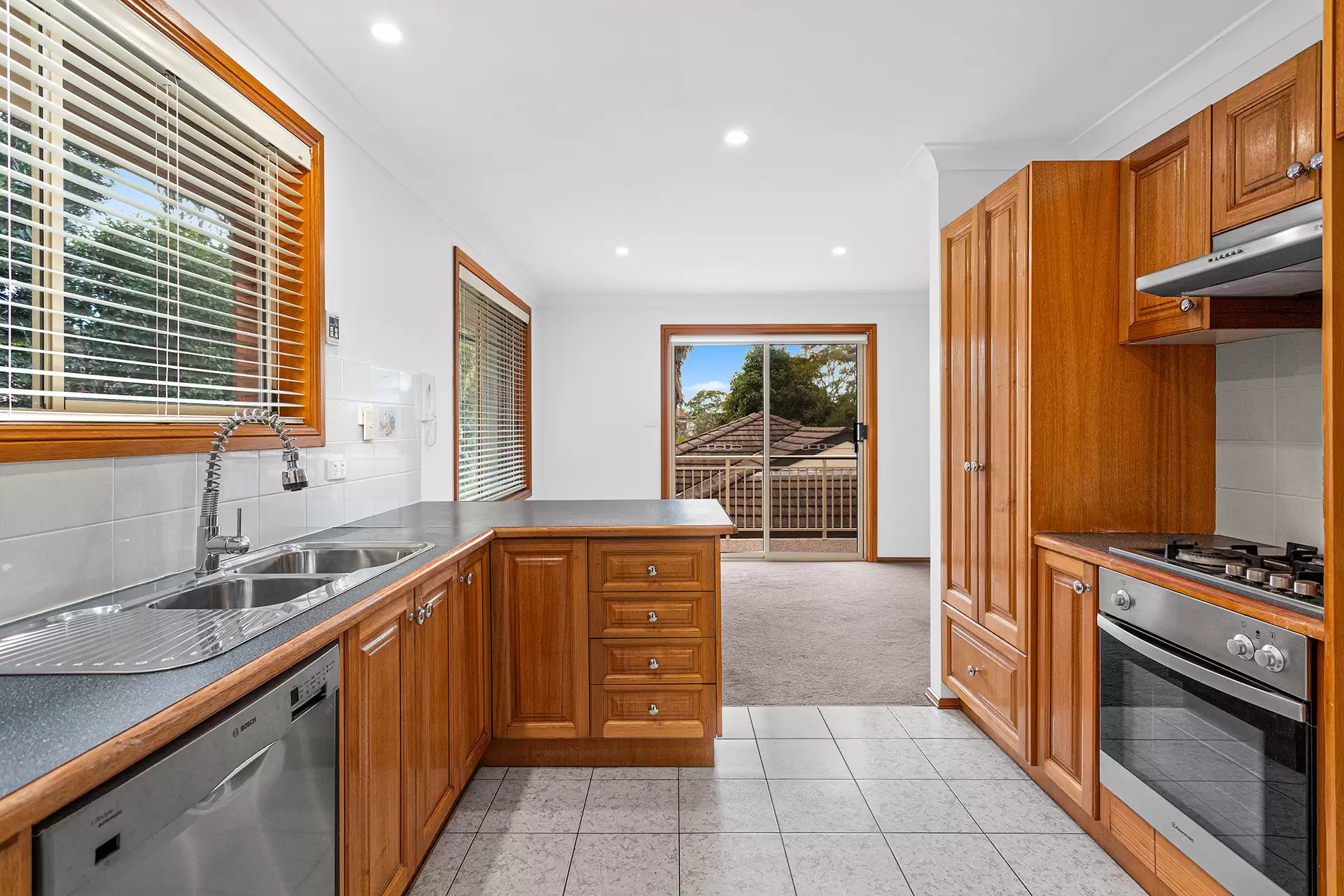 1/21 Parmenter Avenue, Corrimal Sold by Laurence Morgan Real Estate - image 3