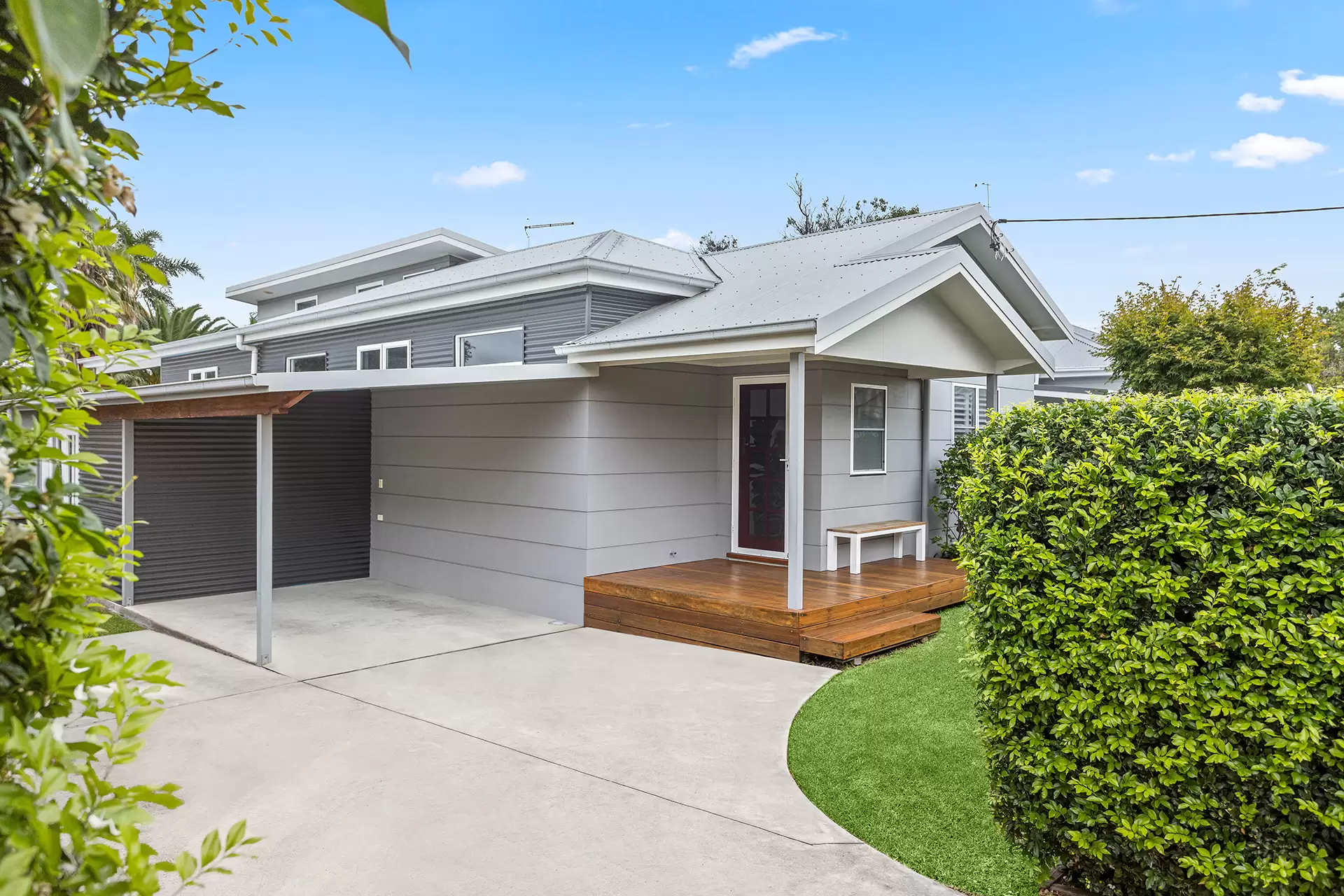 5 John Street, Woonona Sold by Laurence Morgan Real Estate - image 1