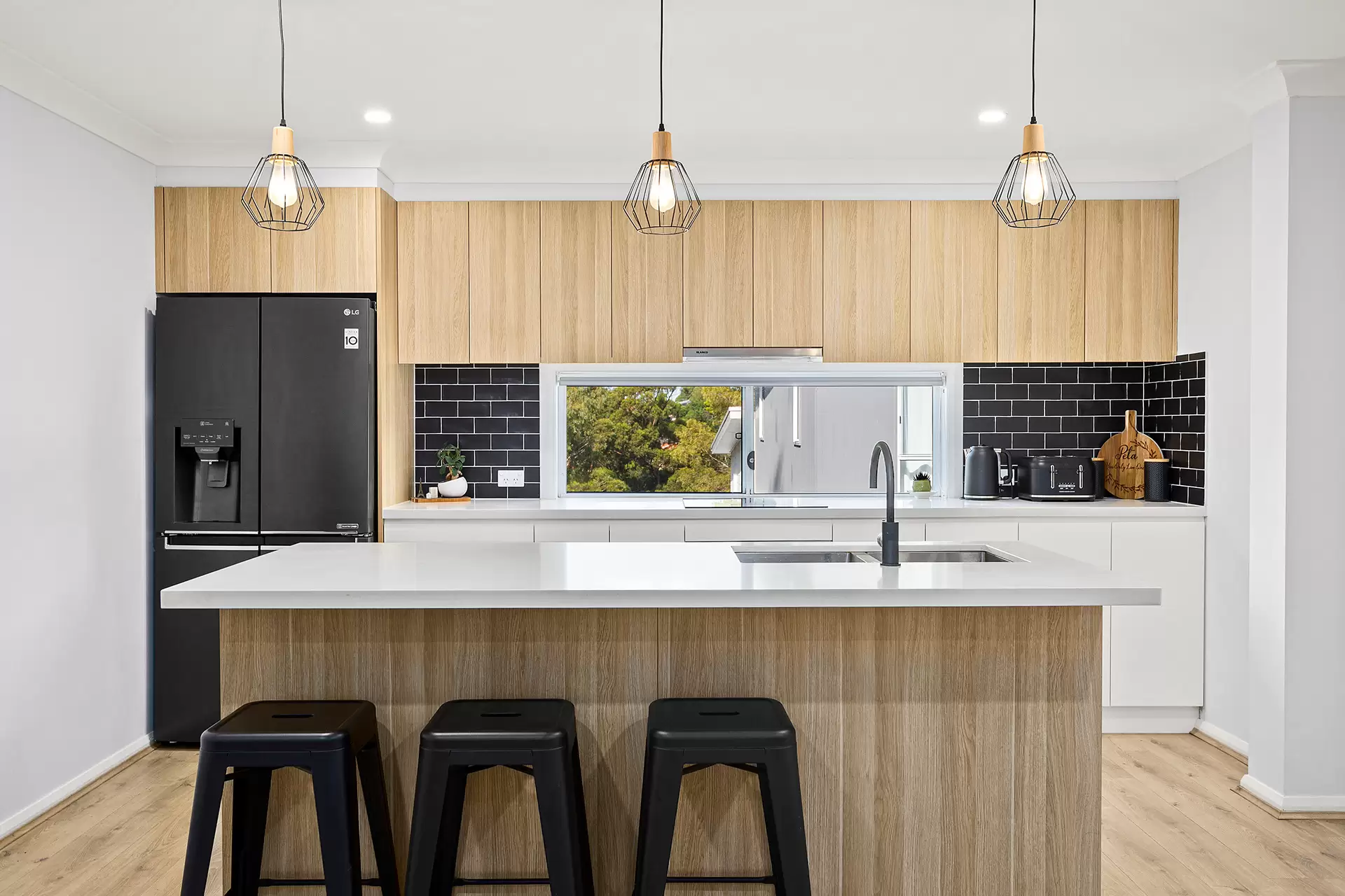 6/35 Nicholson Road, Woonona Sold by Laurence Morgan Real Estate - image 4