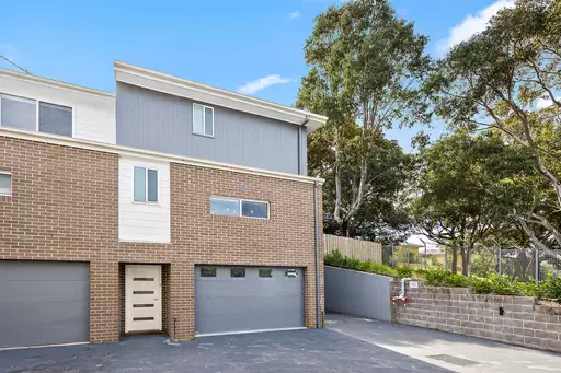 6/35 Nicholson Road, Woonona Sold by Laurence Morgan Real Estate