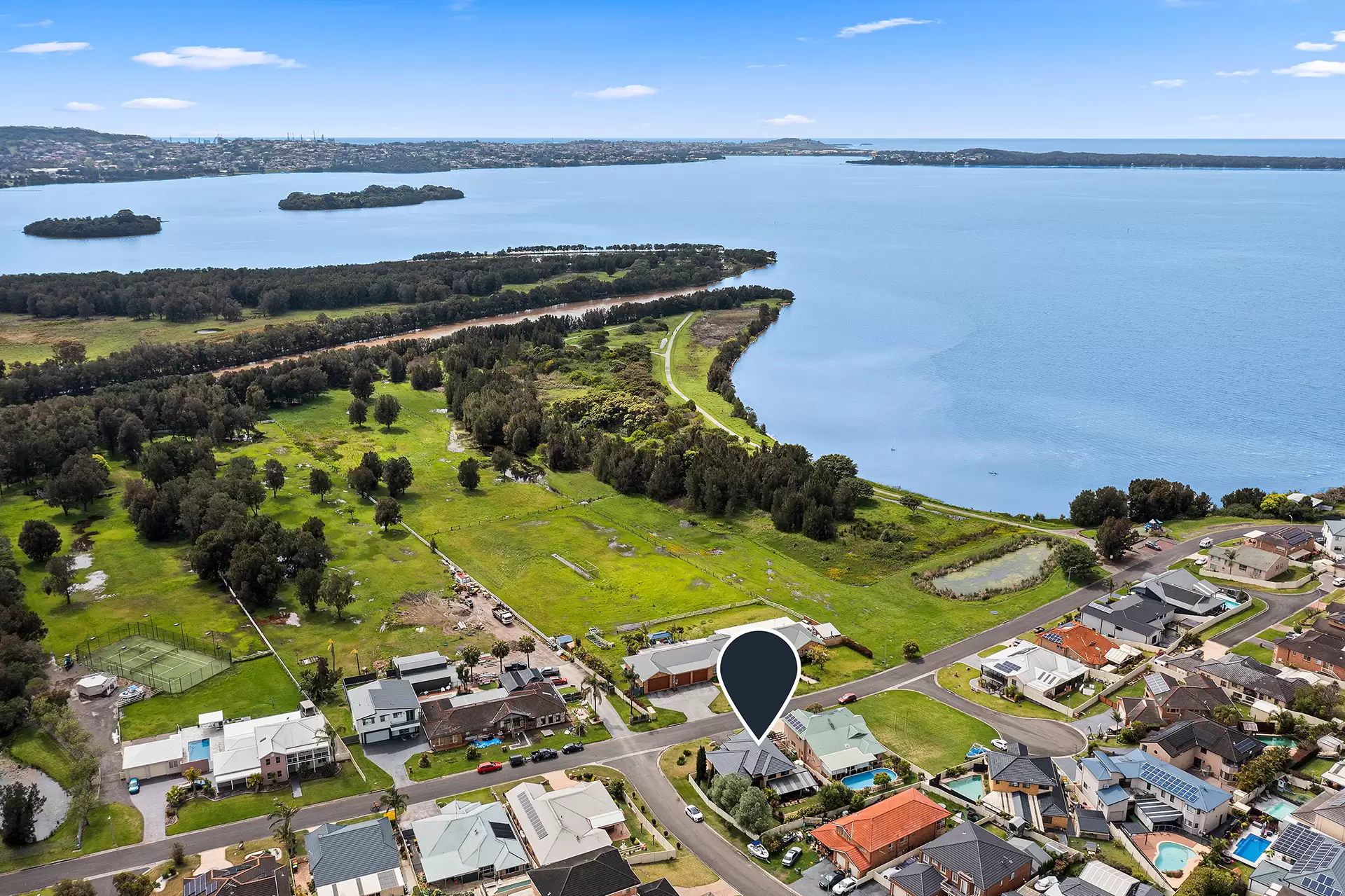 25 Murra Murra Road, Kanahooka Sold by Laurence Morgan Real Estate - image 2