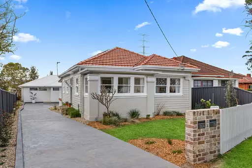 116 Farrell Road, Bulli Sold by Laurence Morgan Real Estate