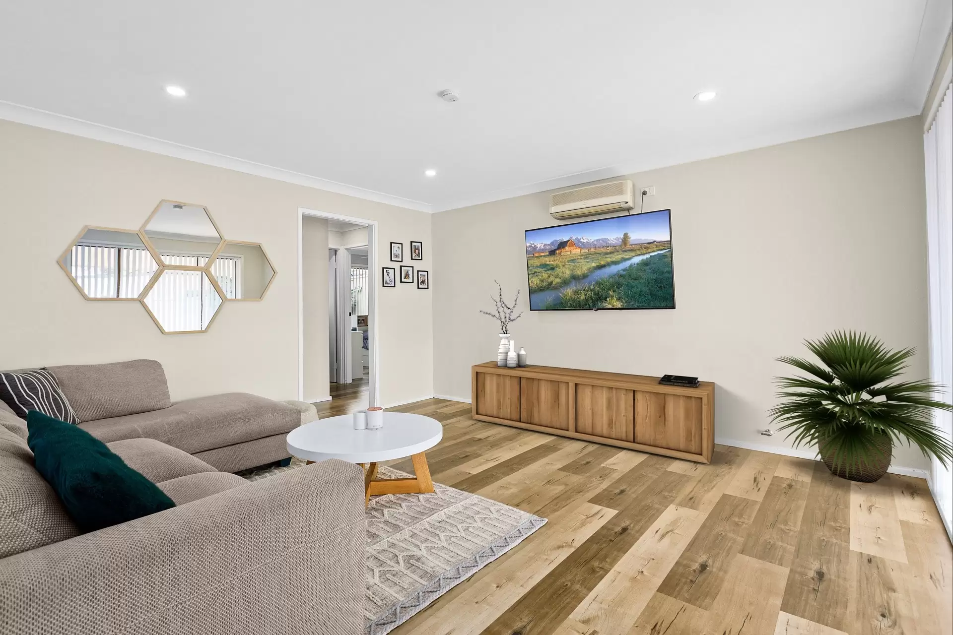 2/5 Hopetoun Street, Woonona Sold by Laurence Morgan Real Estate - image 4