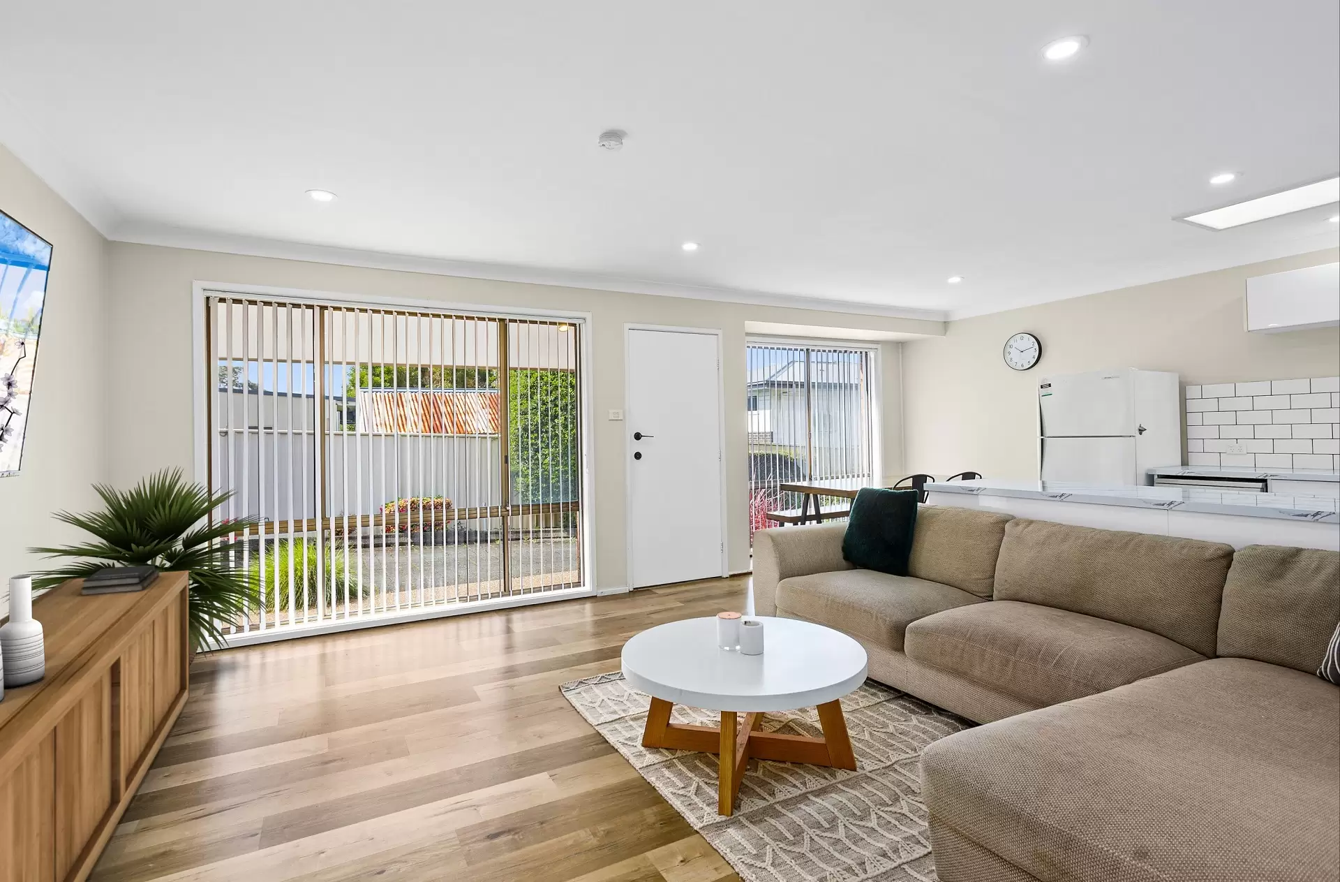2/5 Hopetoun Street, Woonona Sold by Laurence Morgan Real Estate - image 5