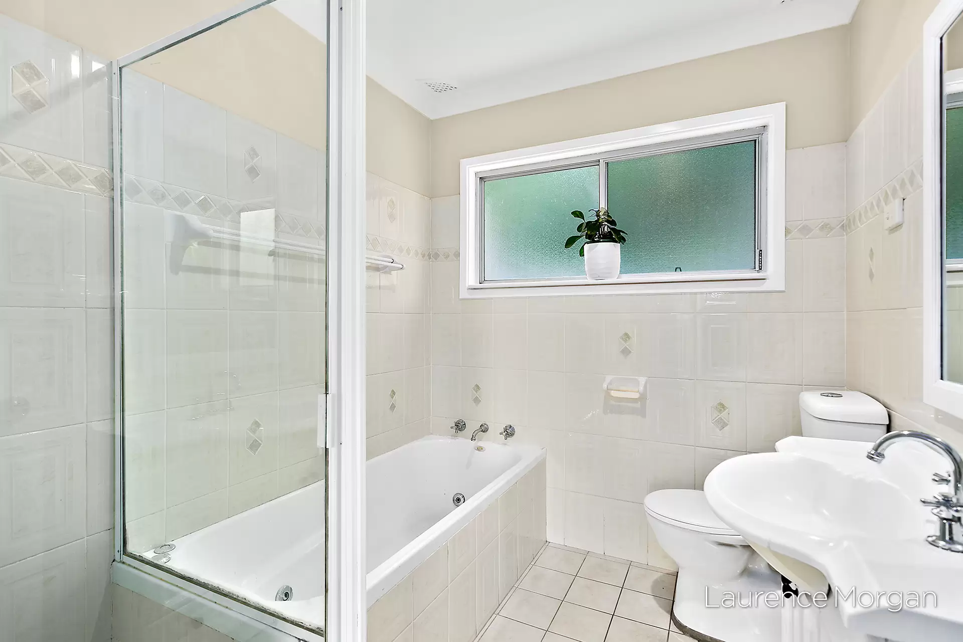 135 Koloona Avenue, Mount Keira Sold by Laurence Morgan Real Estate - image 7