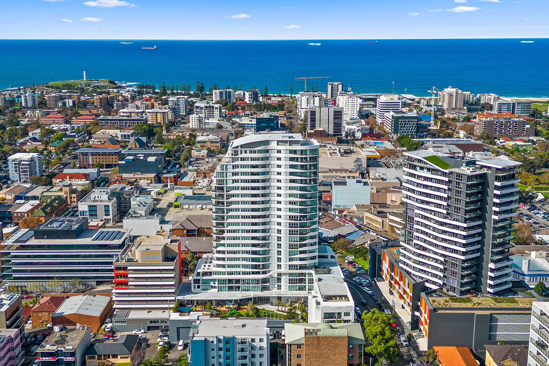 606/10-18 Regent Street, Wollongong Sold by Laurence Morgan Real Estate - image 5