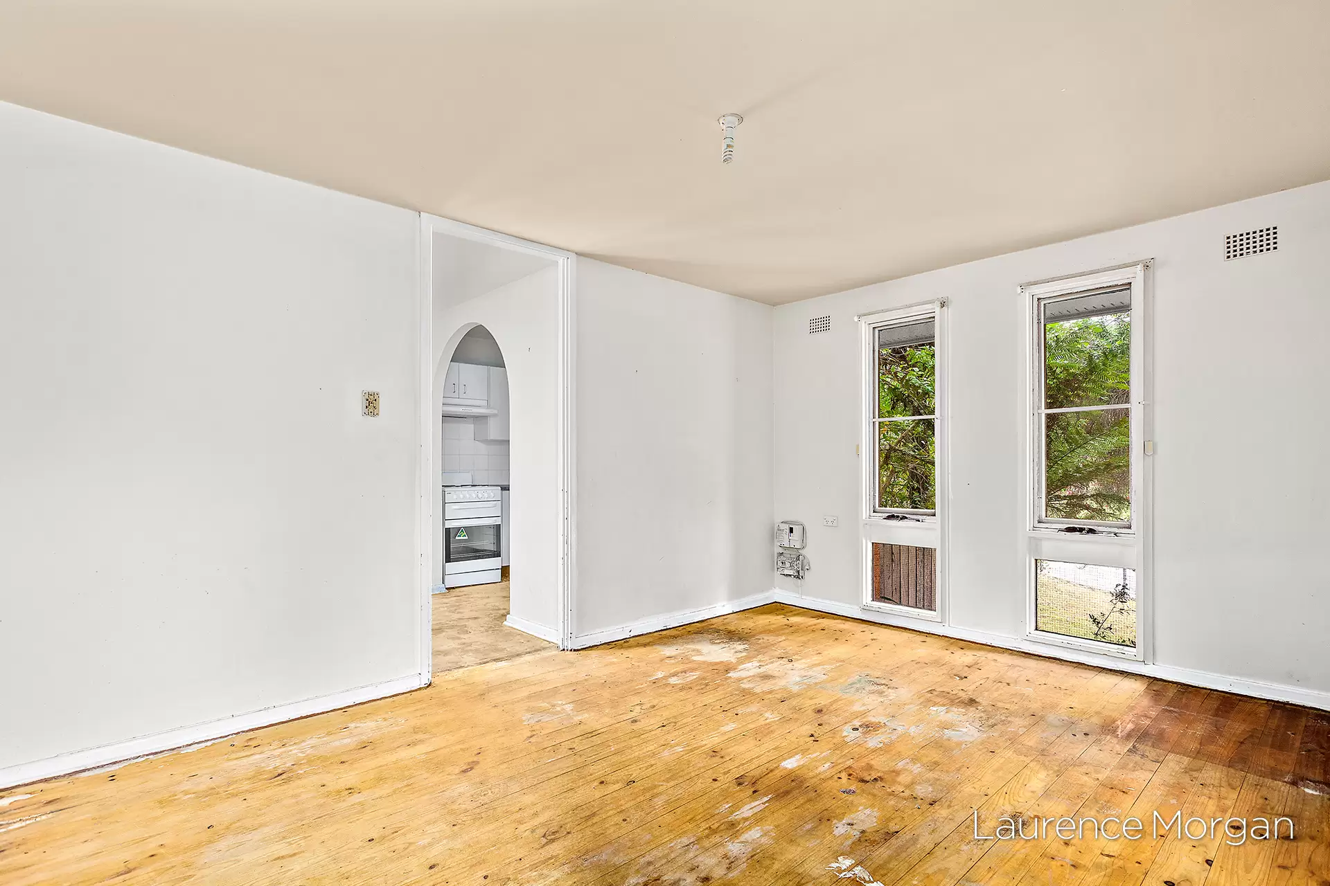 2 Beacon Avenue, Bulli Sold by Laurence Morgan Real Estate - image 5