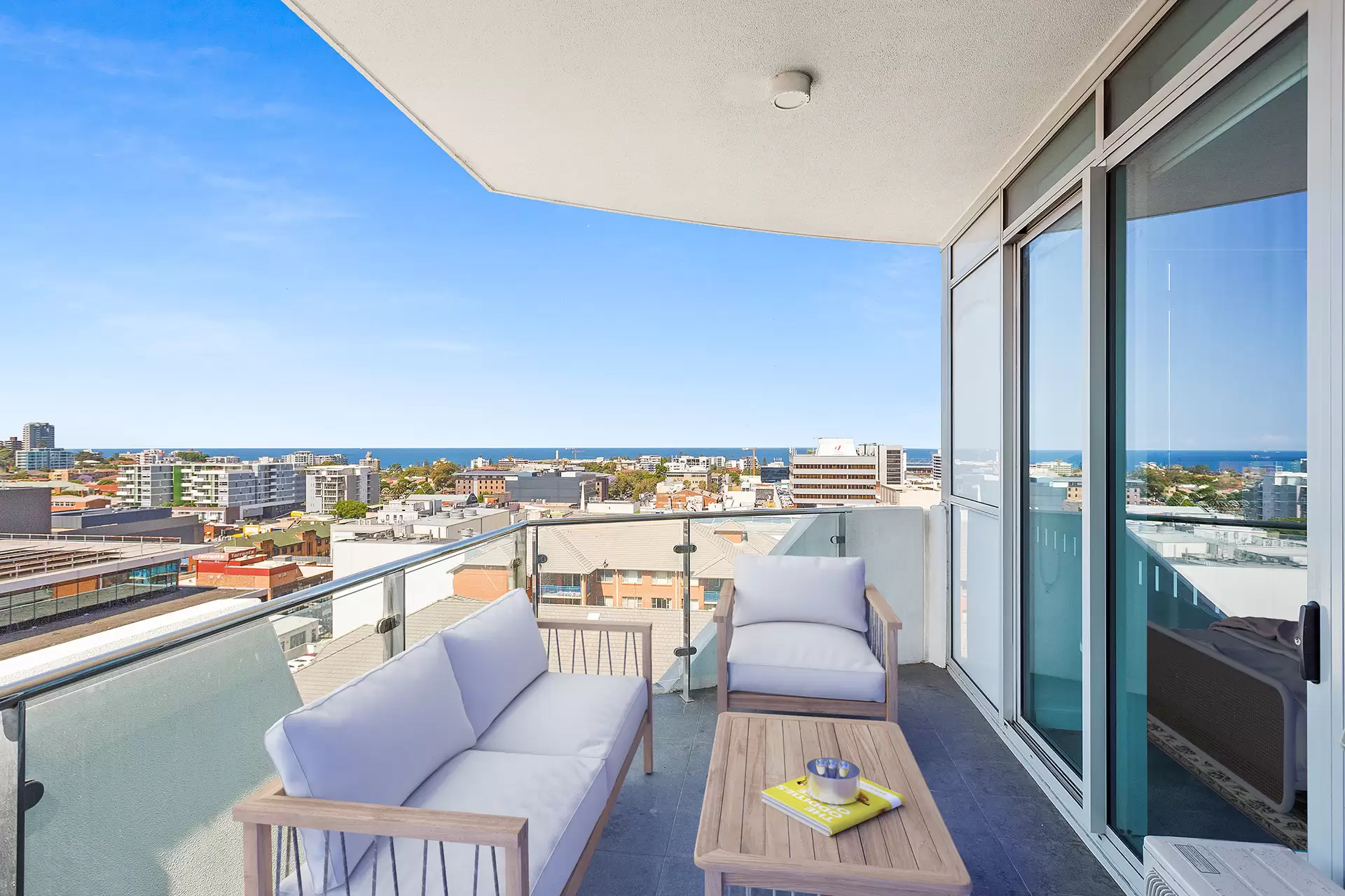 605/10-18 Regent Street, Wollongong Sold by Laurence Morgan Real Estate - image 10
