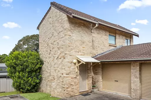 3/37 Mountain Road, Austinmer Sold by Laurence Morgan Real Estate